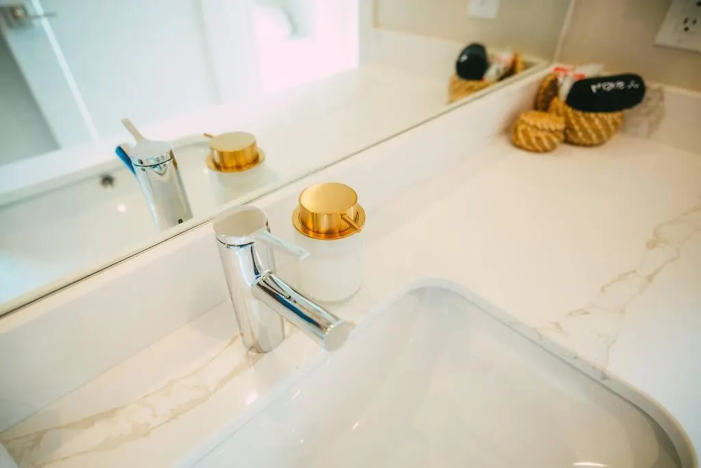 Daire New Luxury 2Br Penthouse Apt In Central Halifax