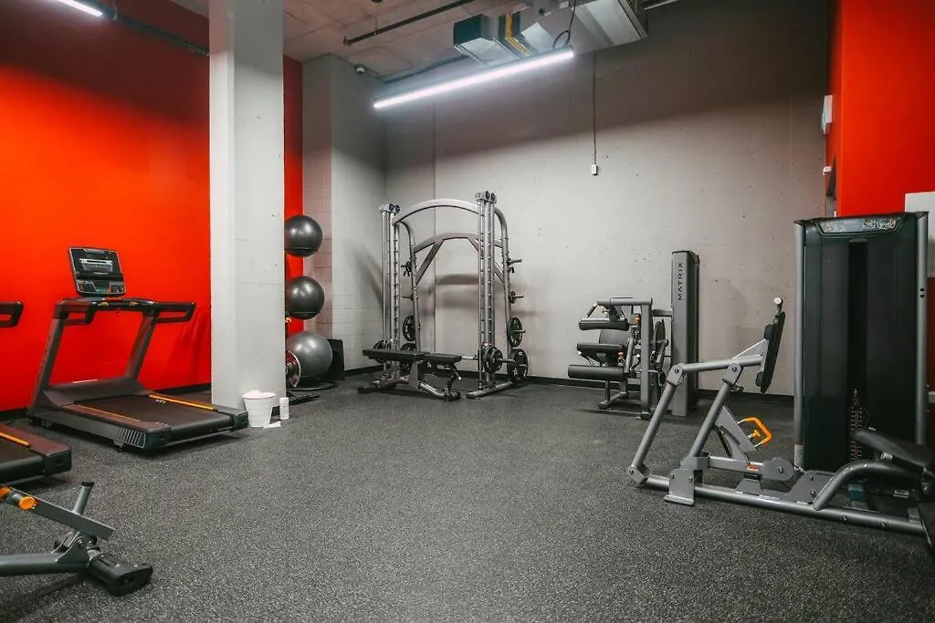 New Luxury 2Br Penthouse Apt In Central Halifax